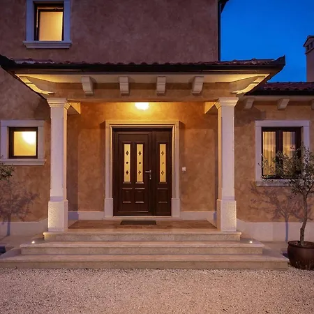 Rotonda * Porec