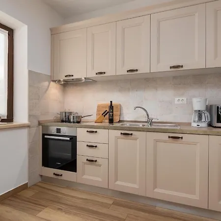 Rotonda Πόρετς